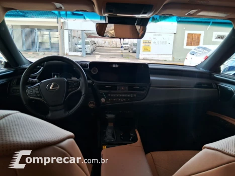 ES 300 H 2.5 16V 4P LUXURY HÍBRIDO AUTOMÁTICO CVT