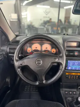 ASTRA 2.0 MPFI Advantage 8V