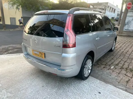 GRAND C4 2.0 I Picasso Exclusive 16V