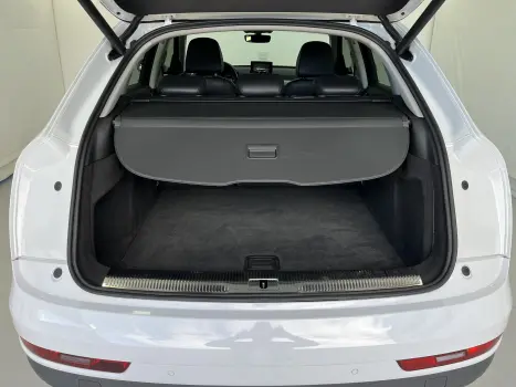 Q3 2.0 TFSI Ambiente Quattro S Tronic