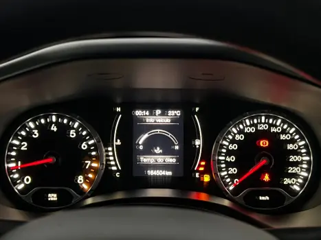 Renegade 1.8 4x2 (Aut) (Flex) (PCD)