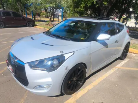 Hyundai VELOSTER - 1.6 16V 3P AUTOMÁTICO 3 portas