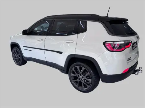 COMPASS 2.0 16V DIESEL S 4X4 AUTOMÁTICO