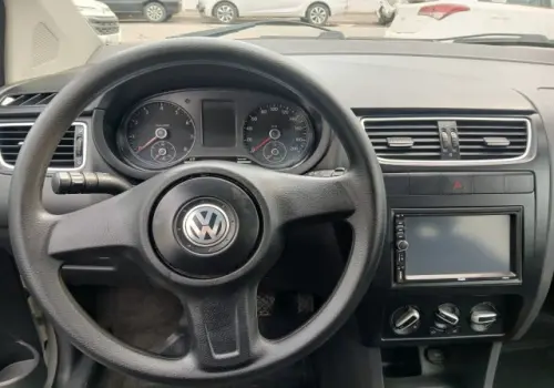 FOX - 1.0 MI 8V 4P MANUAL