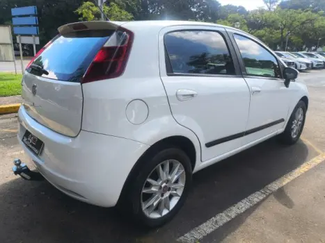 PUNTO - 1.6 ESSENCE 16V 4P MANUAL