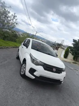Fiat MOBI 1.0 8V Evo Easy 4 portas