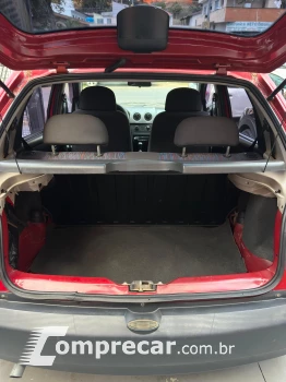 CELTA 1.0 MPFI Life 8V