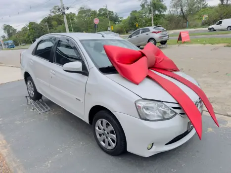 ETIOS 1.5 XS Sedan 16V