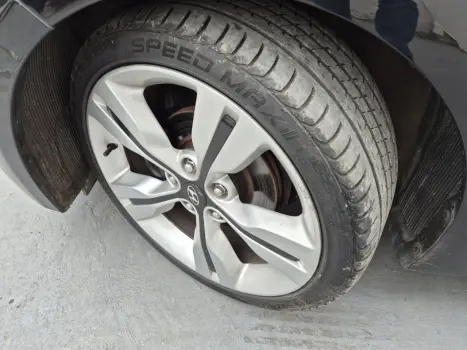 Veloster 1.6 16V 3P AUTOMÁTICO