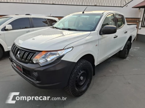 Mitsubishi L200 TRITON 2.4 16V Turbo GL CD 4X4 4 portas