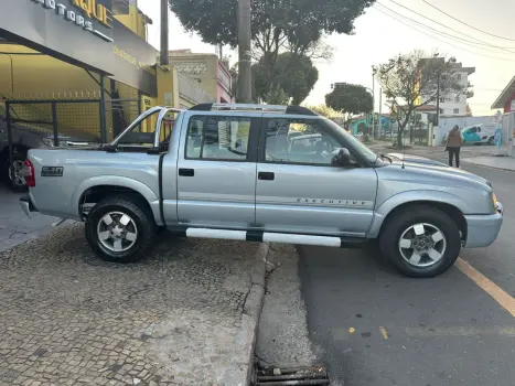 S10 P-Up Executive 2.4 MPFI F.Power CD