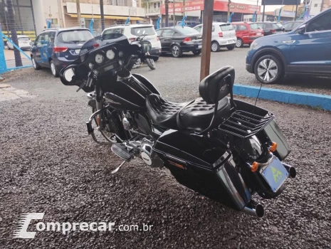 Street Glide FLHX 1700
