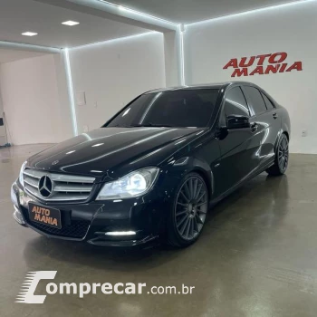 Mercedes-Benz C 180 CGI 4 portas