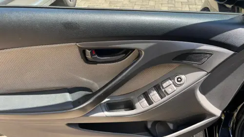 Elantra 1.8 16V 4P GLS AUTOMÁTICO