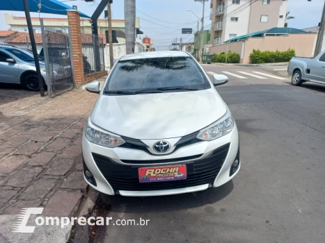 YARIS 1.5 16V Sedan XL