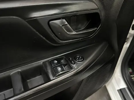 Strada 1.3 Firefly Flex Freedom Cs Manual