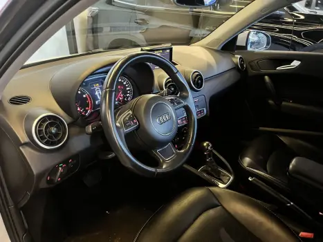 A1 1.4 16V 4P TFSI SPORTBACK ATRACTION S-TRONIC AUTOMÁTICO