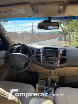 HILUX SW4 3.0 SRV 4X4 7 Lugares 16V Turbo Intercooler