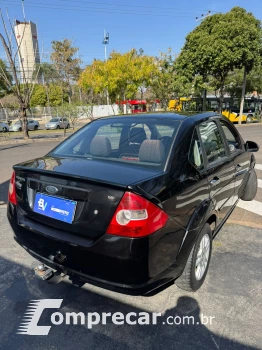 FIESTA 1.6 MPI Sedan 8V