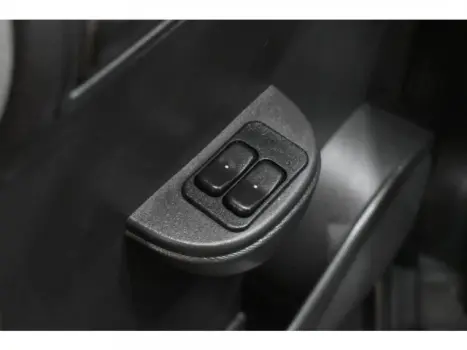 CELTA - 1.0 MPFI LT 8V 4P MANUAL