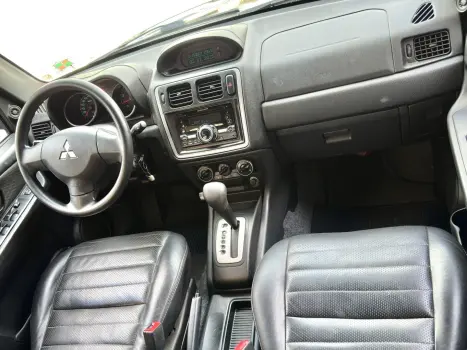 PAJERO TR4 2.0 4X2 16V 140CV FLEX 4P AUTOMÁTICO