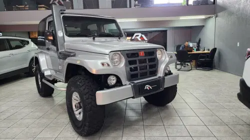 Troller T-4 4x4 3.0 TB Int. Cap. Rígida Diesel 2 portas