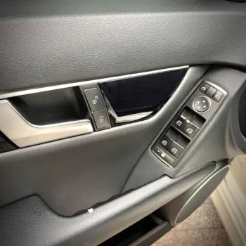 C 180 1.6 CGI 16V Turbo