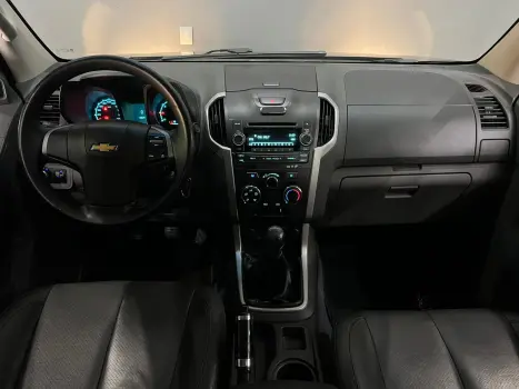 S10 Cabine Dupla S10 LT 2.4 4x2 (Cab Dupla) (Flex)