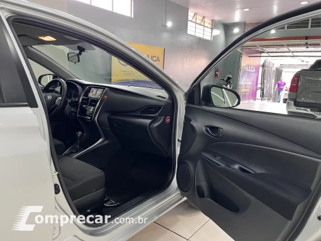 YARIS 1.5 16V Sedan XL