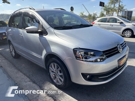 Volkswagen SPACEFOX 1.6 MI Trend 8V 4 portas
