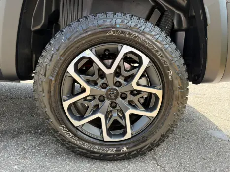 RAMPAGE 2.0 Hurricane 4 Turbo Rebel 4X4