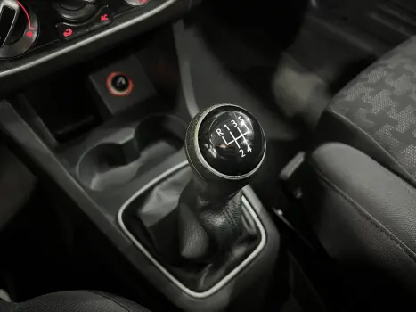 FOX 1.0 MI COMFORTLINE 8V FLEX 4P MANUAL