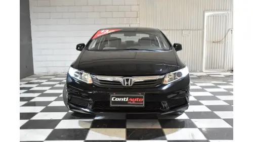 CIVIC - 1.8 LXS 16V 4P AUTOMÁTICO