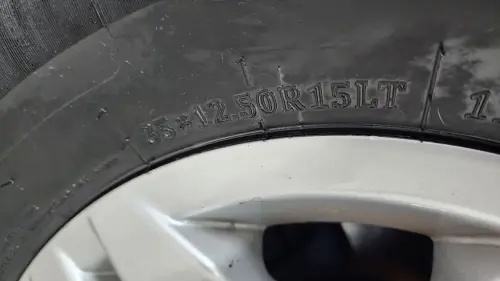 T-4 4x4 3.0 TB Int. Cap. Rígida Diesel