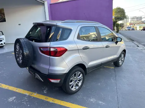 ECOSPORT 1.6 Freestyle 8V