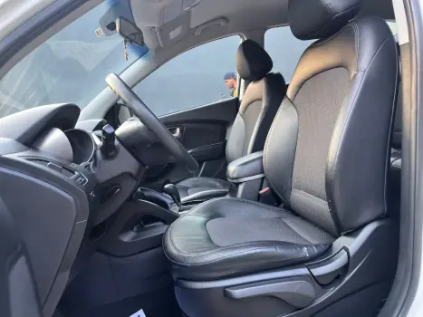 ix35 GLS 2.0 16V 2WD Flex Aut.