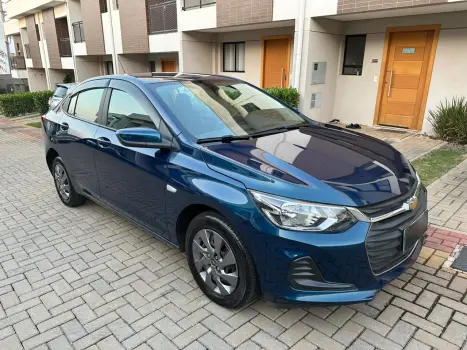 CHEVROLET ONIX 1.0 Turbo Plus LT 4 portas