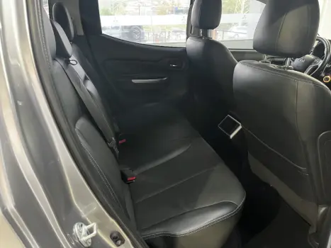 L200 TRITON 2.4 16V Turbo Sport HPE CD 4X4