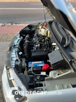 KWID 1.0 12V SCE Outsider