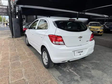 ONIX - 1.0 MPFI LT 8V 4P MANUAL