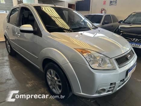 FIESTA 1.6 Rocam Sedan 8V