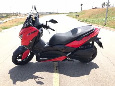 XMAX 250