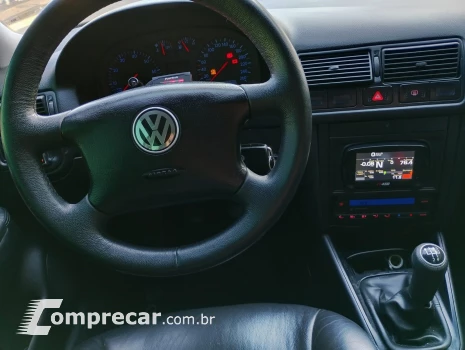 GOLF 2.0 MI 8V