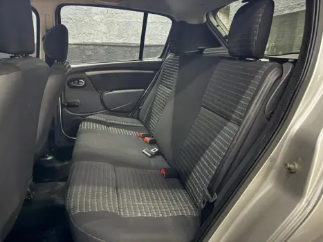 SANDERO 1.0 EXPRESSION 16V FLEX 4P MANUAL