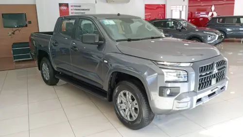 Mitsubishi TRITON 2.4 Biturbo CD GLS 4X4 4 portas