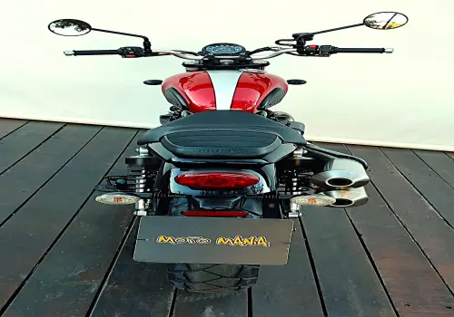 TRIUMPH STREET SCRAMBLER