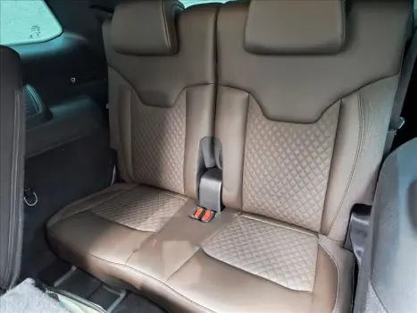 COMMANDER 1.3 T270 Turbo Overland