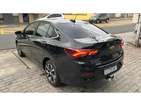 ONIX 1.0 TURBO FLEX PLUS PREMIER AUTOMÁTICO