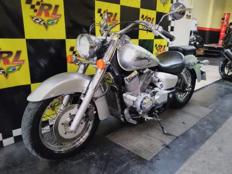HONDA SHADOW 750