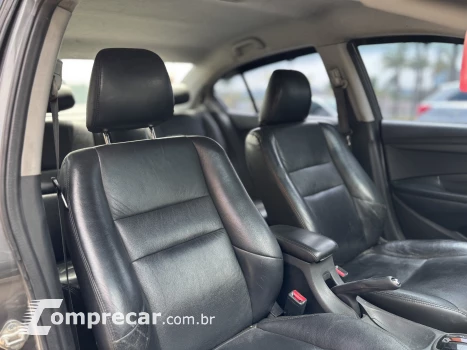 CITY 1.5 LX Sedan 16V